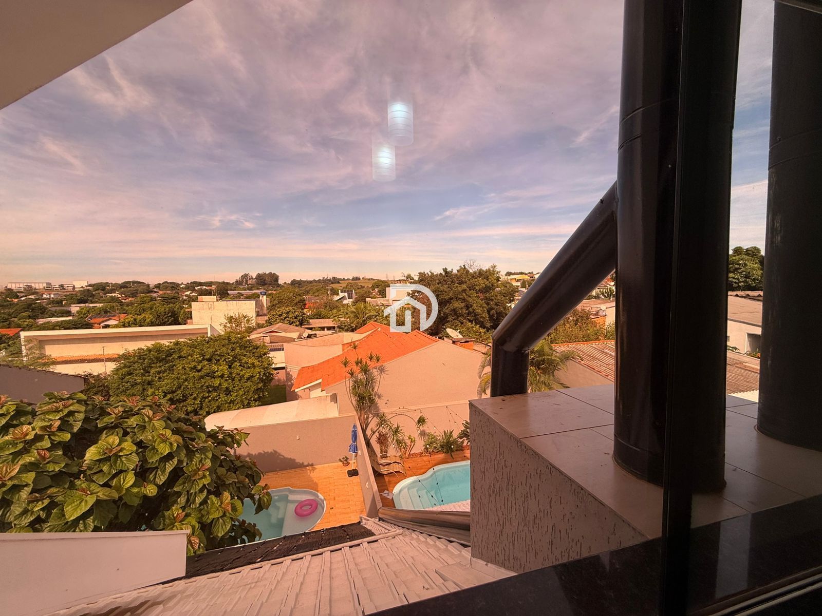 Triplex por R$1.100.000 na Av. São Paulo em Santa Helena-PR