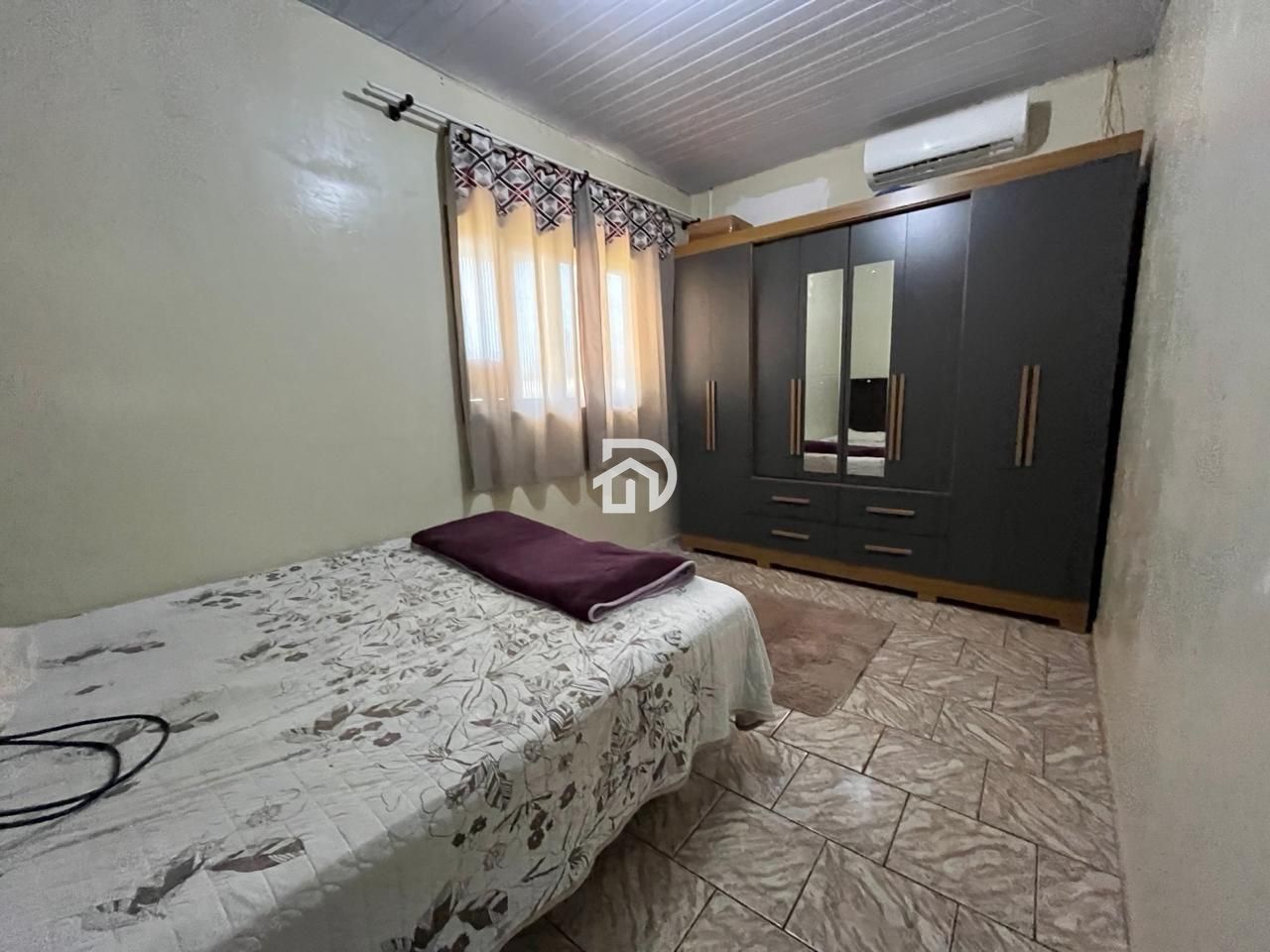 Casa por R$400.000 com 120m² na moreninha