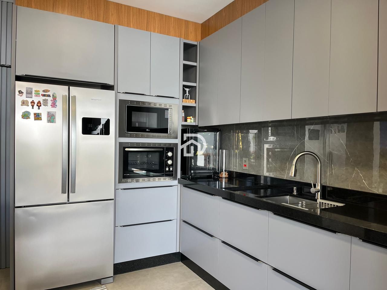 Excelente Casa Nova em Sub-Sede por R$980.000