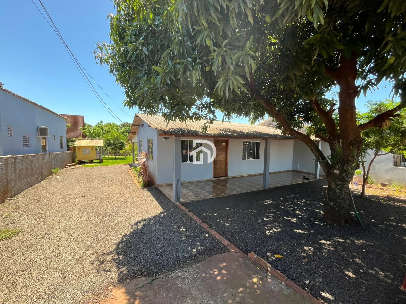 Casa à venda  no Centro - Santa Helena, PR. Imóveis