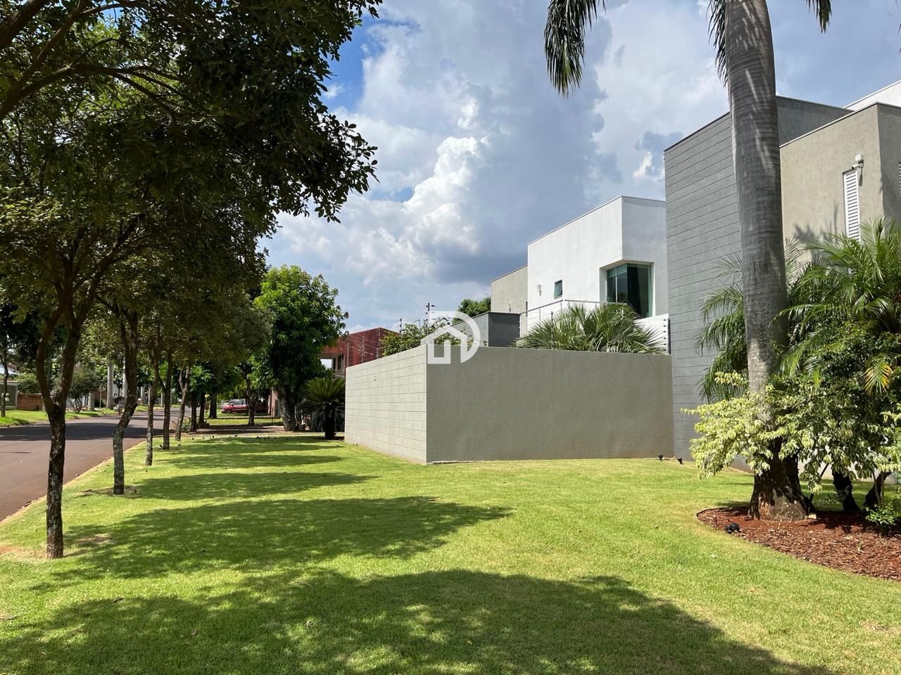 Casa com 562m² na Rua Mato Grosso