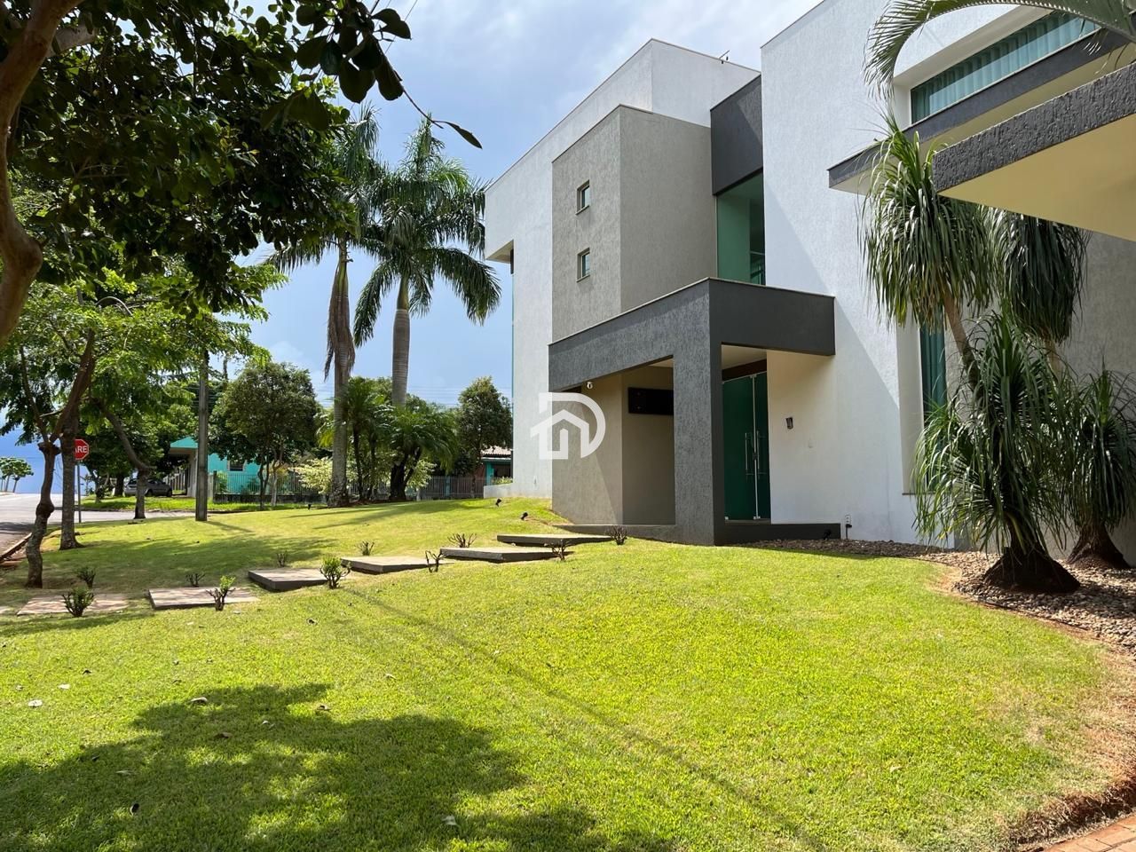Casa com 562m² na Rua Mato Grosso