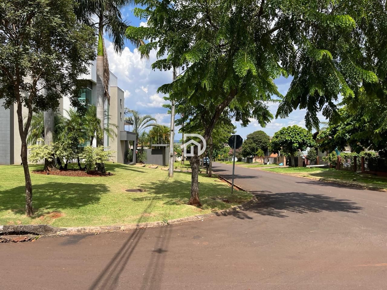 Casa com 562m² na Rua Mato Grosso