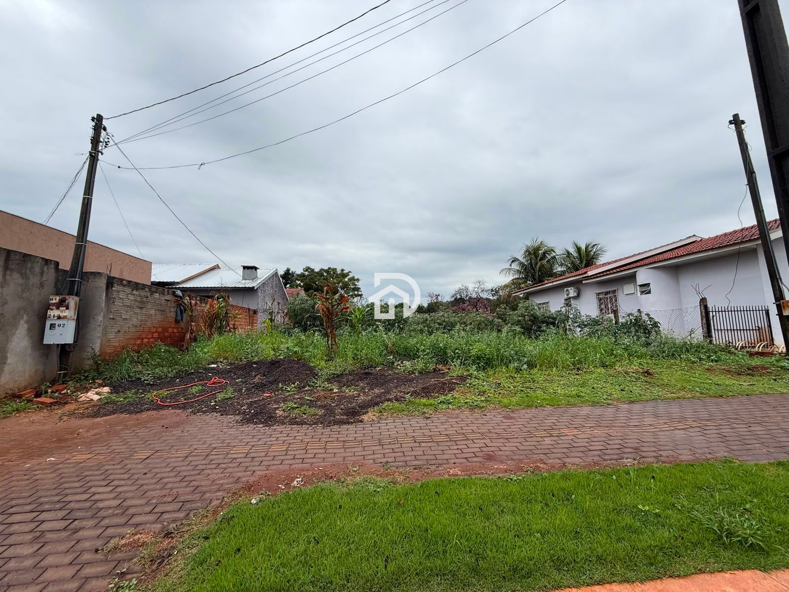Terreno comercial à venda, 600 m² por R$ 180.000,00 Terreno comercial à venda, 600 m² por R$ 180.000,00