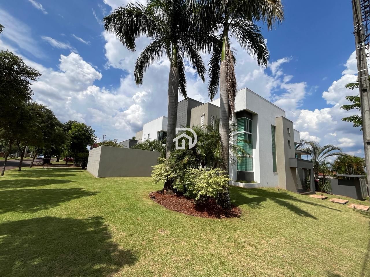 Casa com 562m² na Rua Mato Grosso