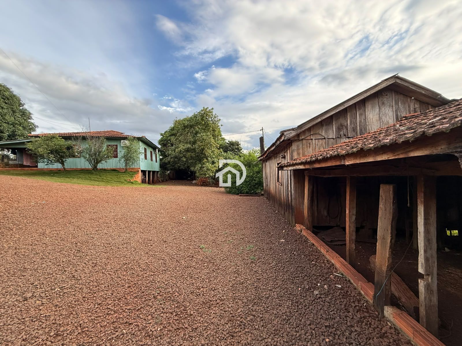Fazenda/sítio/chácara/haras à venda, 137.940 m² por R$ 3.300.000,00 Fazenda/sítio/chácara/haras à venda, 137.940 m² por R$ 3.300.000,00