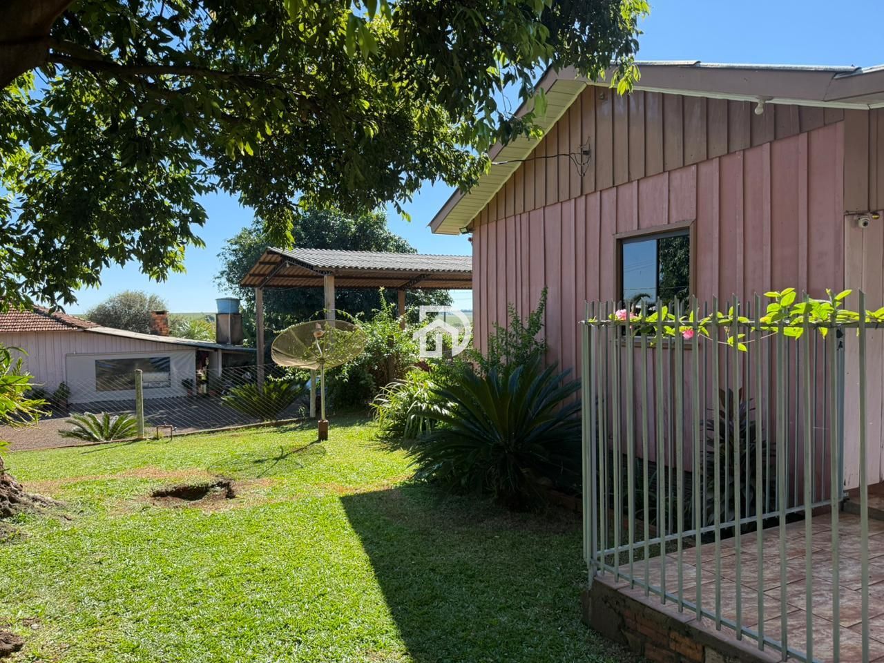 Chácara por R$400.000 na linha pacuri em santa helena-pr