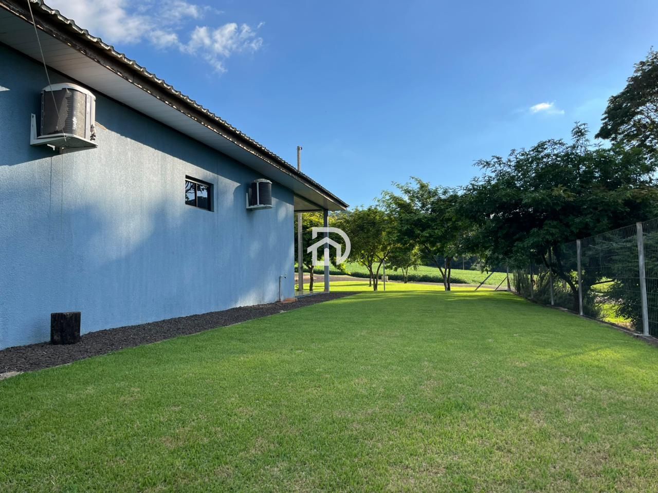 Chácara mecanizada com casa por R$800.000