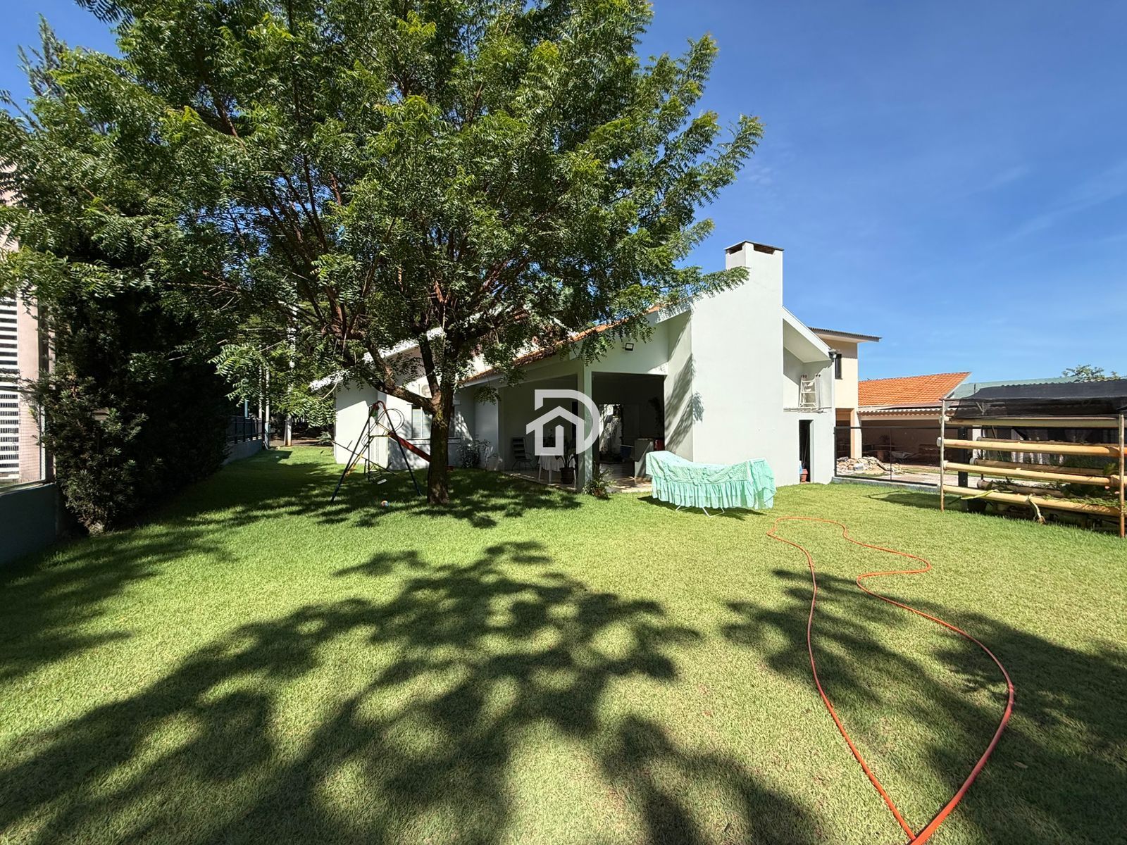 Casa por R$650.000 no Interlagos a Venda em Santa Helena-PR