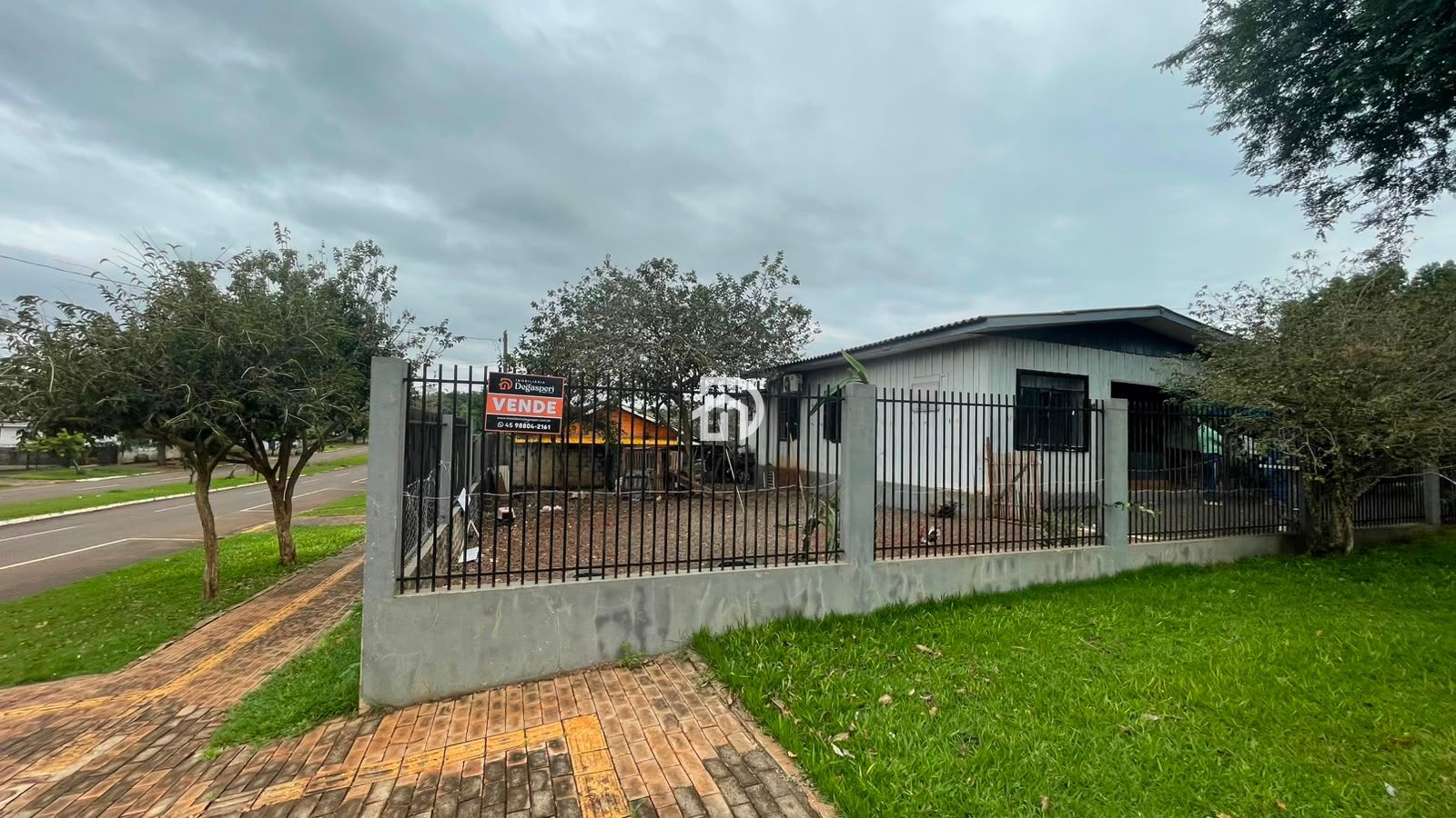 Casa com 3 Dormitórios à venda, 115 m² por R$ 280.000,00 Casa com 3 Dormitórios à venda, 115 m² por R$ 280.000,00