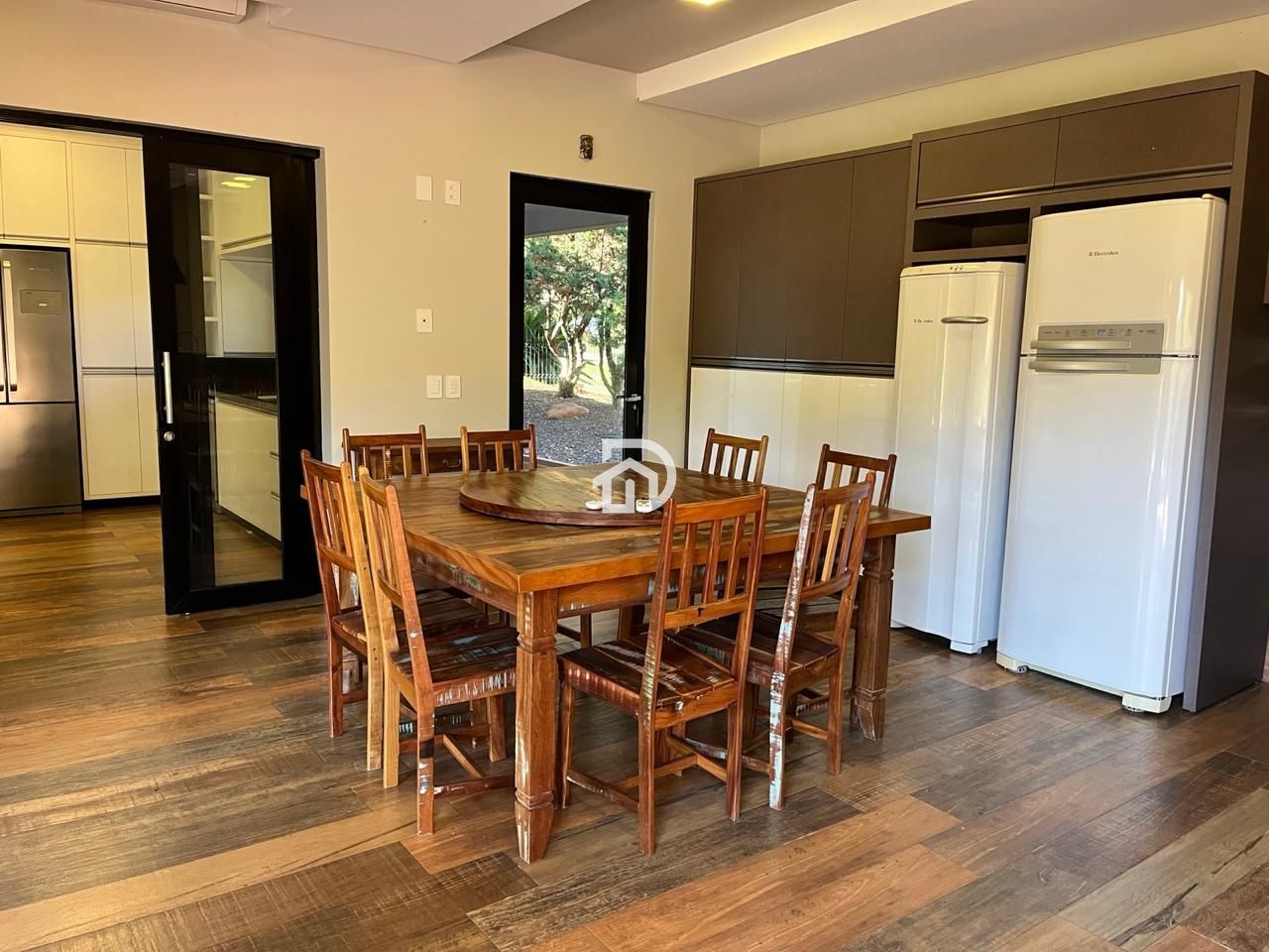 Casa nas Marinas por R$1.800.000 em Santa Helena