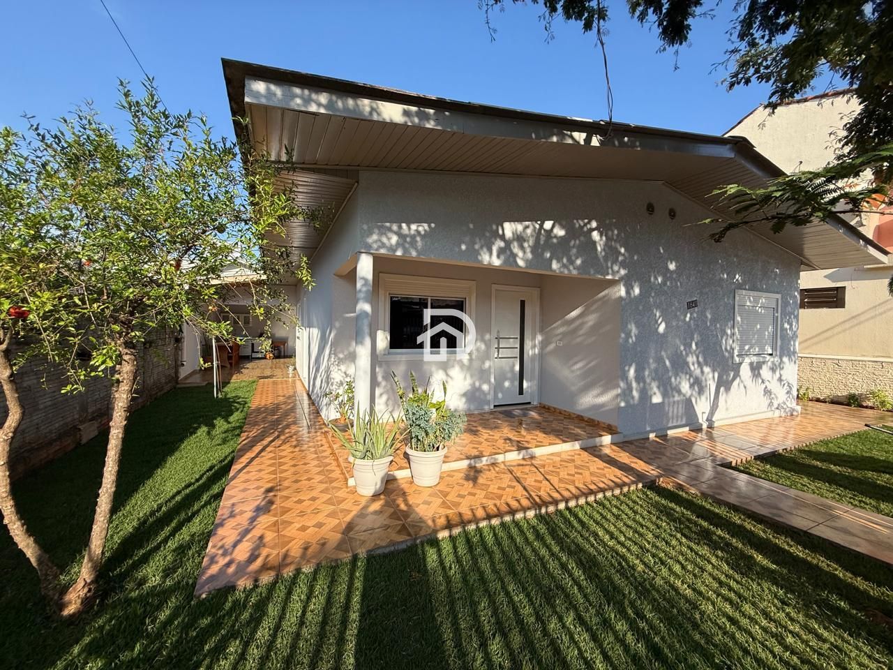 Casa à venda  no Centro - Santa Helena, PR. Imóveis