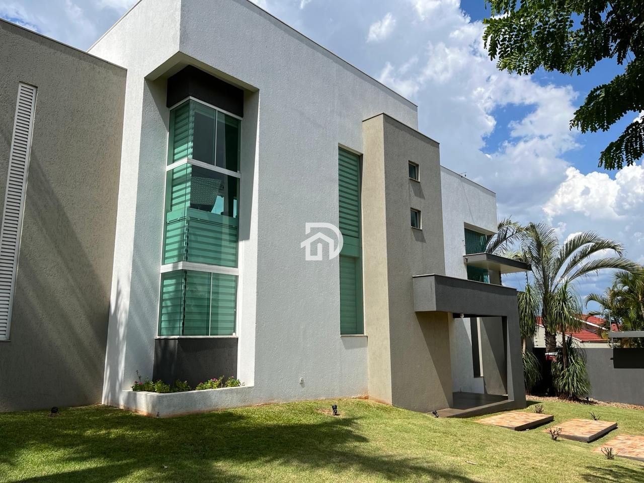 Casa com 562m² na Rua Mato Grosso
