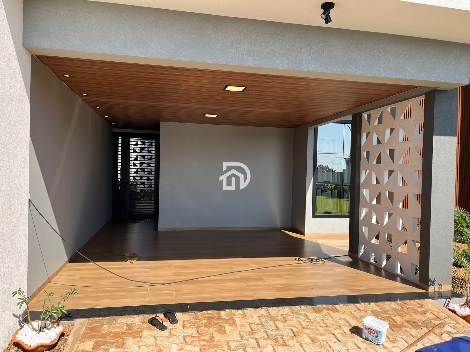Excelente Casa Nova em Sub-Sede por R$980.000