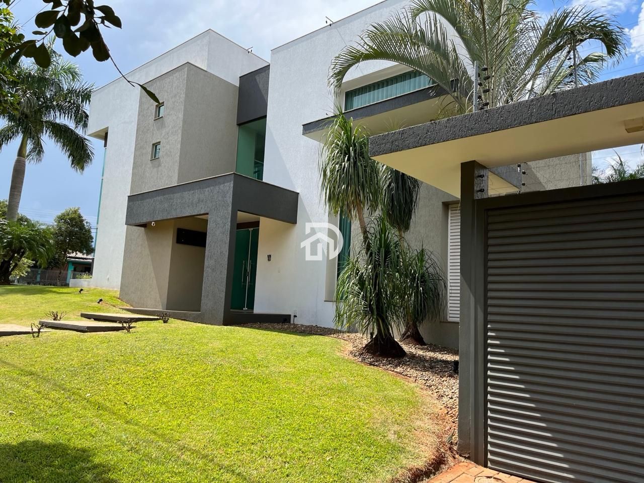 Casa com 562m² na Rua Mato Grosso