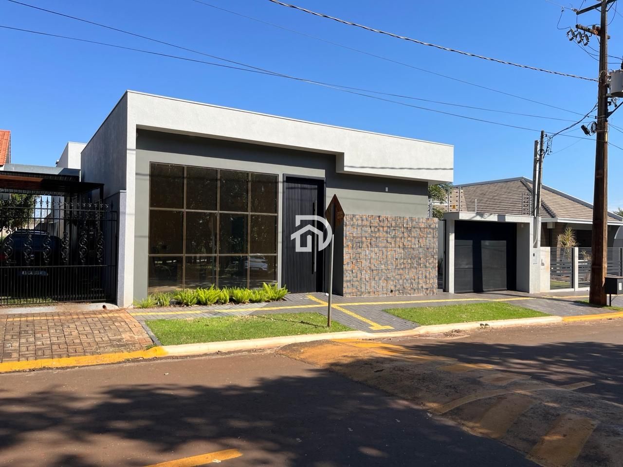 Casa Nova + Sala Comercial no Santa Cecília em Santa Helena