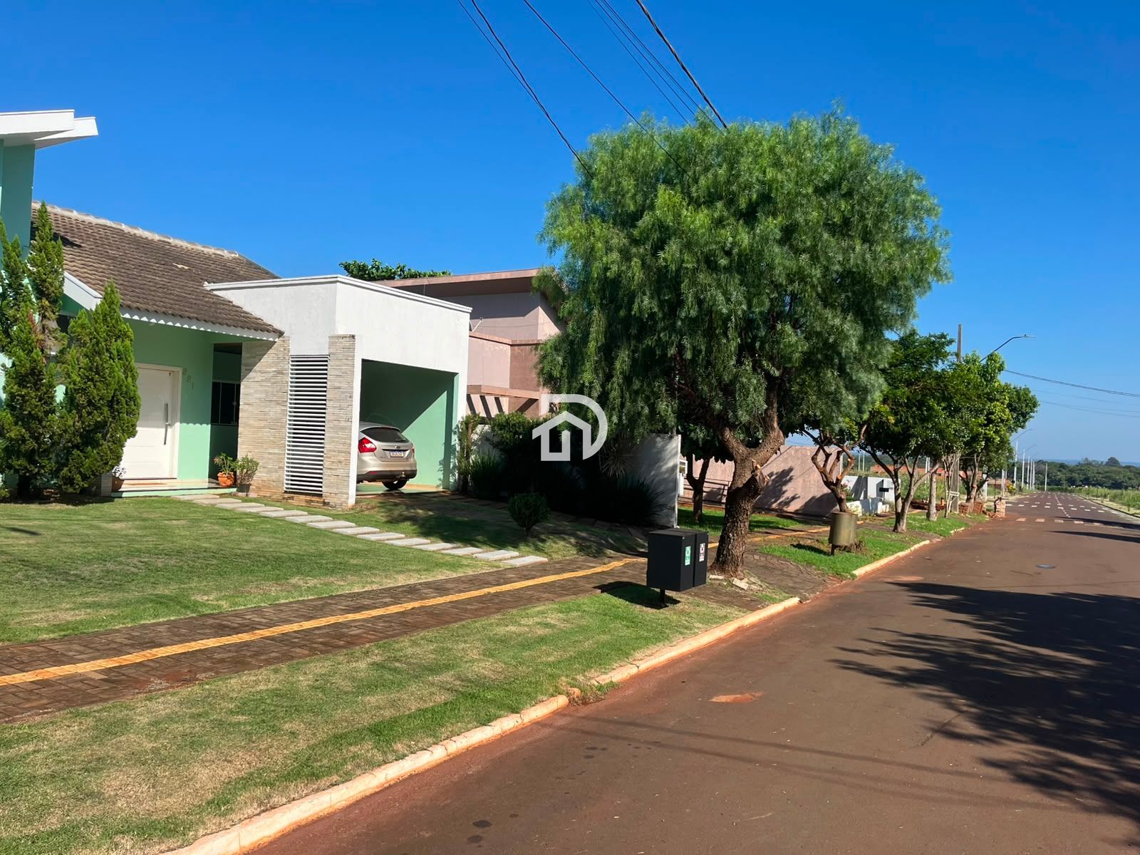 Casa por R$550.000 no Santa Cecília em Santa Helena-PR