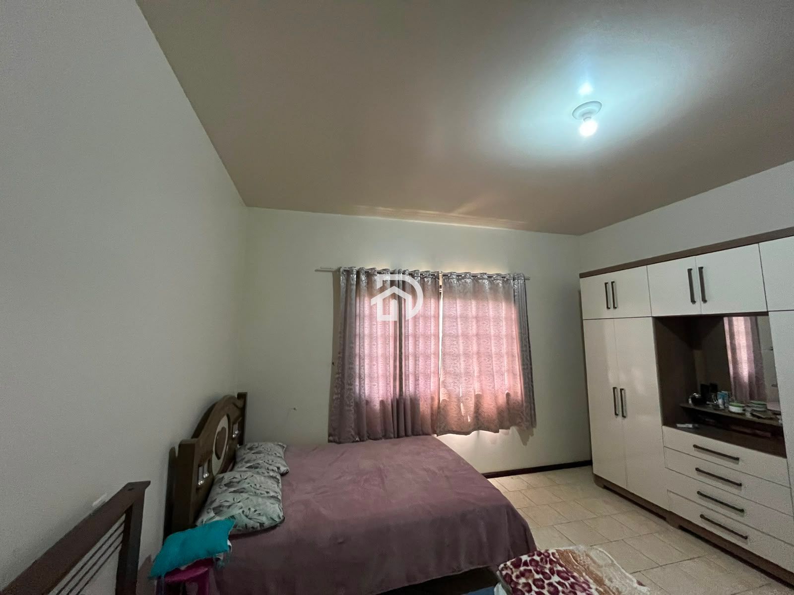 Casa a Venda no Centro de Santa Helena-PR - foto 7