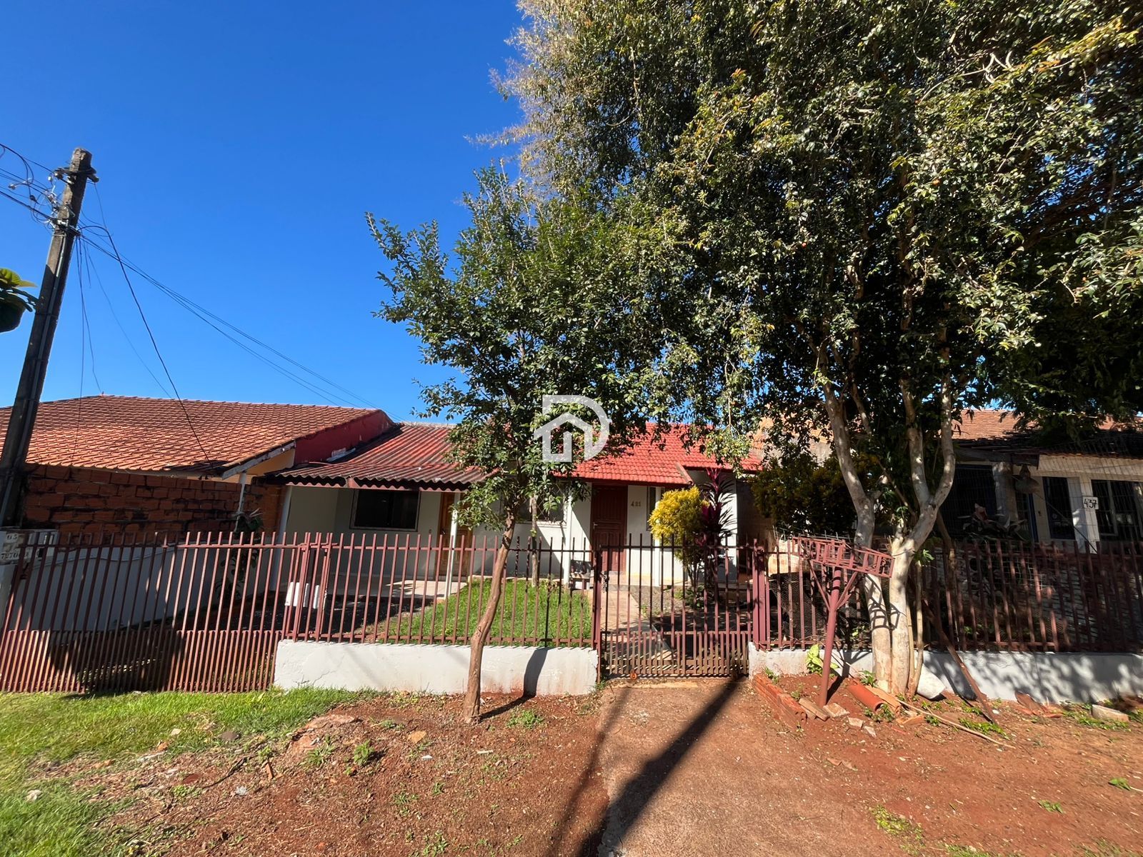 Casa a Venda por R$250.000 em Santa Helena-PR