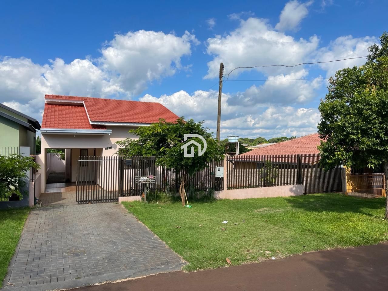 Casa Semi-Nova em Santa Helena por R$550.000