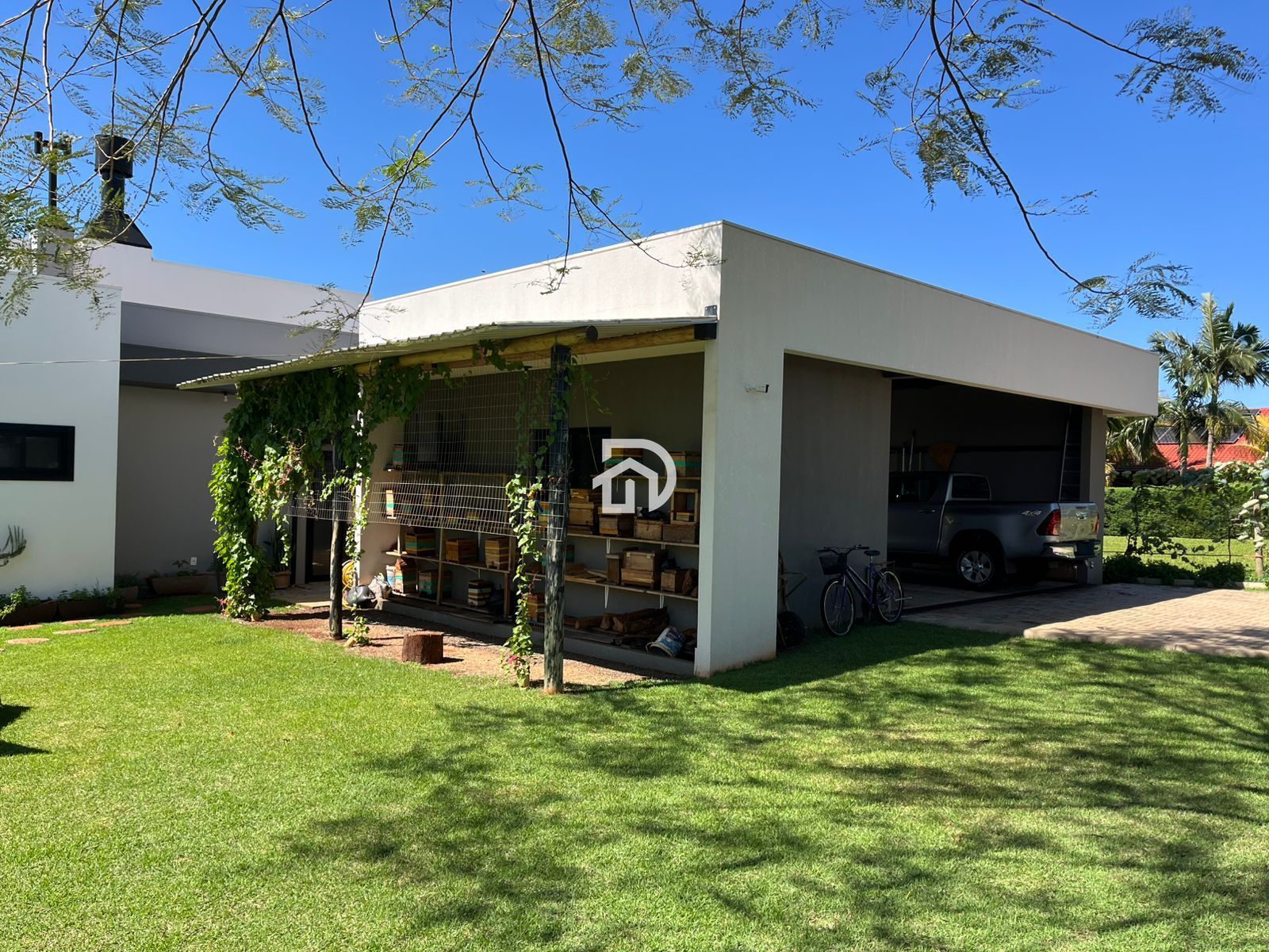 Esplêndida Casa nas Marinas por R$2.800.000