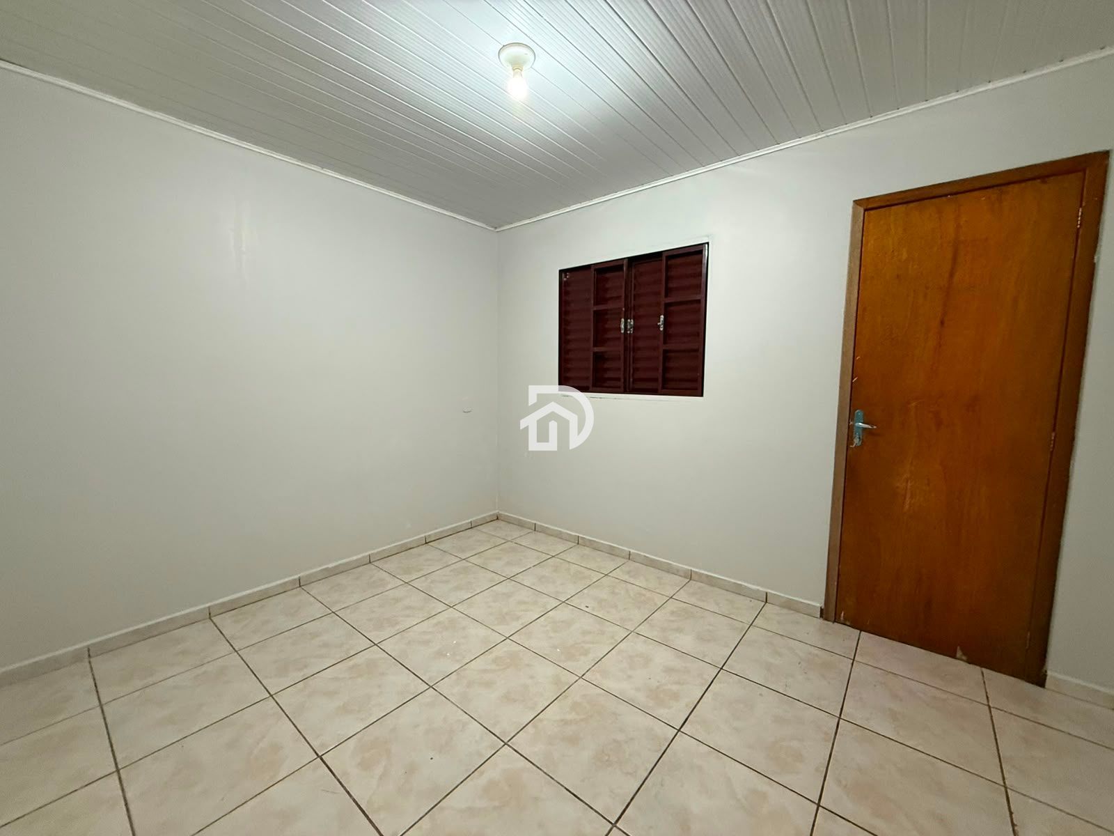 Casa a venda por R$250.000 em santa helena-pr