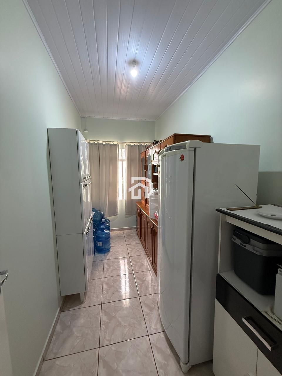 Casa com Edícula no Centro a Venda em Santa Helena-PR