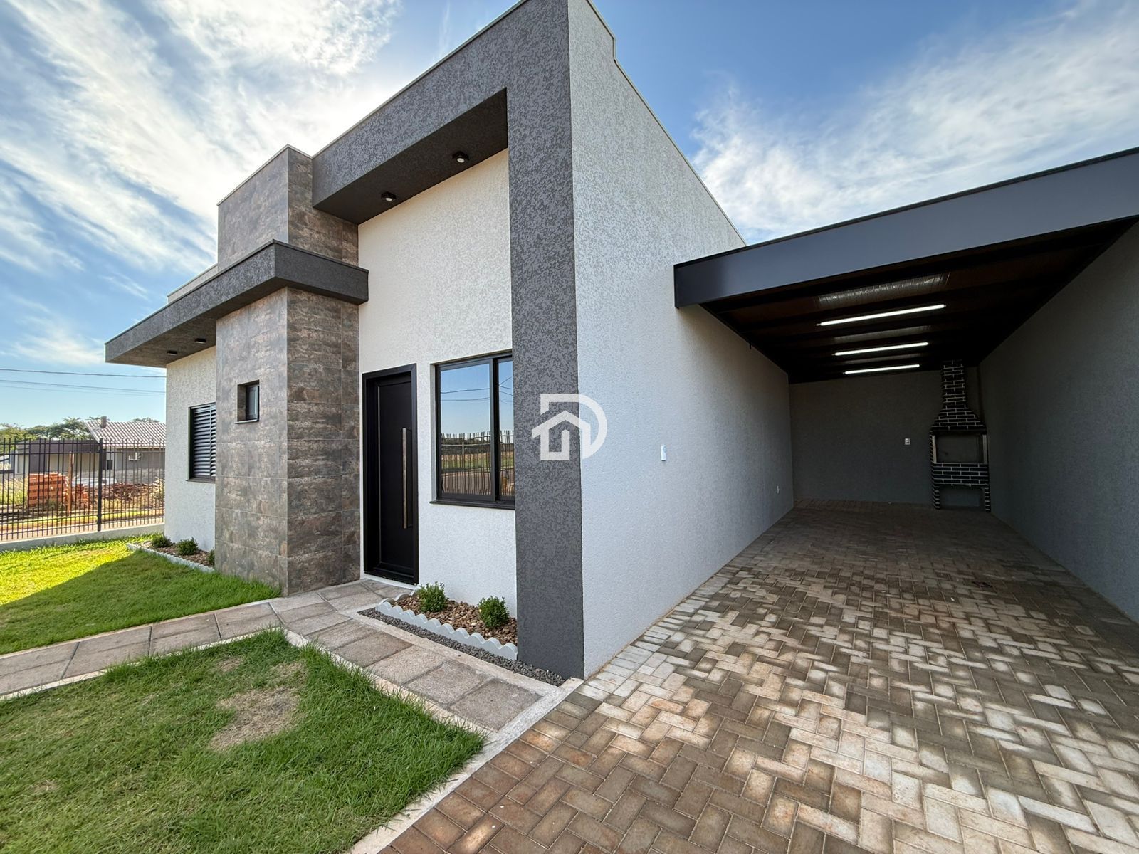 Casa à venda  no Verona - Santa Helena, PR. Imóveis