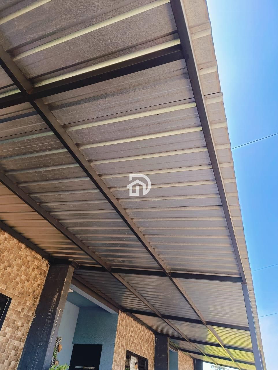 3 Casas + Esquina por R$750.000