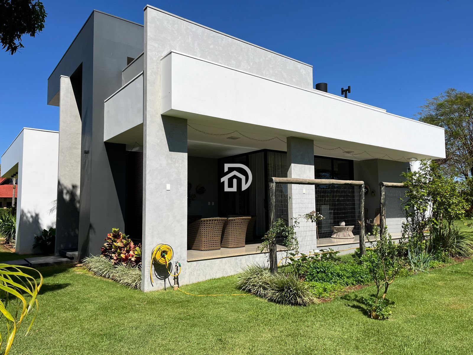 Esplêndida casa nas marinas por R$2.800.000