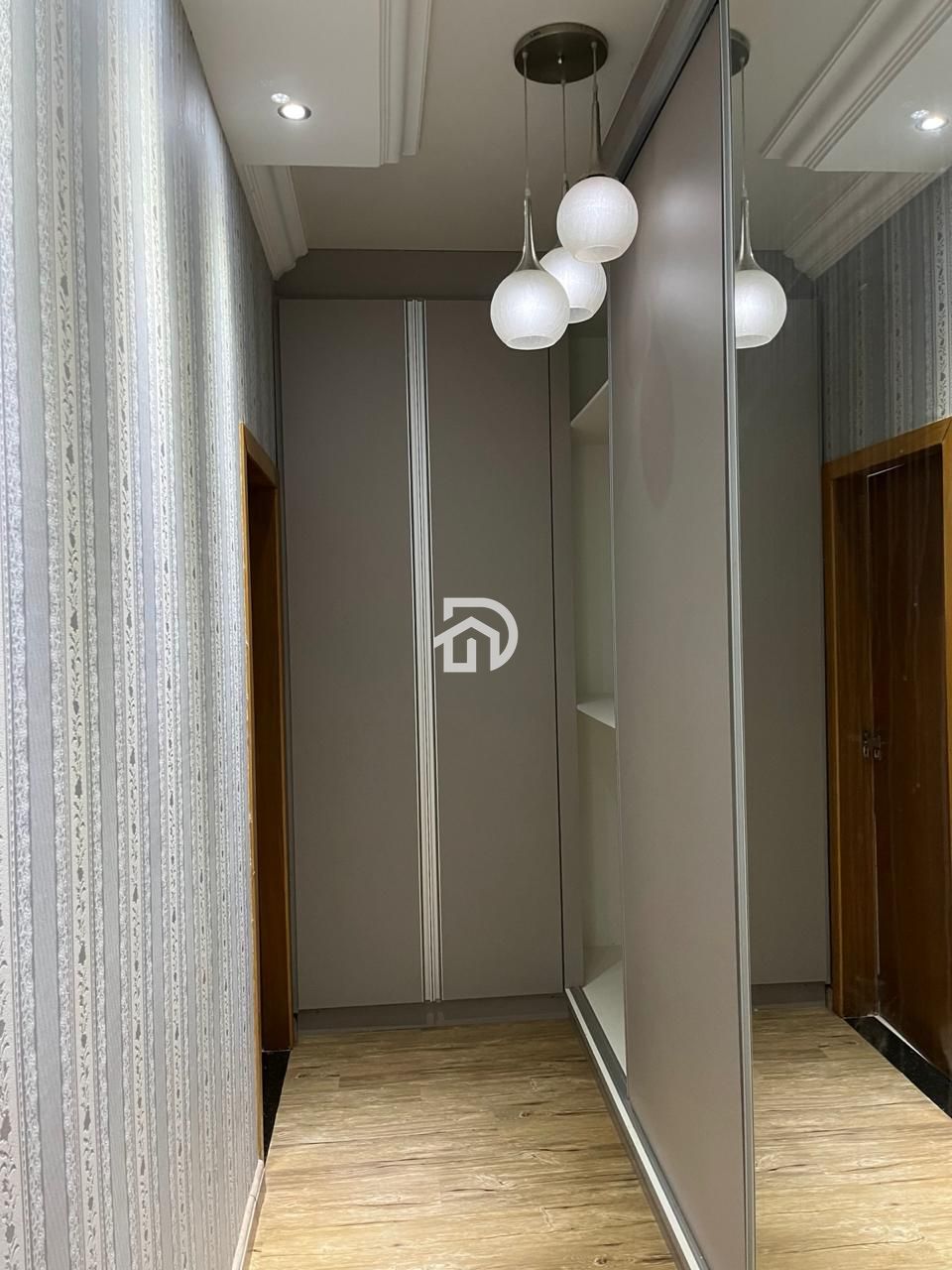 Casa por R$850.000 Vale do Sol em Santa Helena-PR