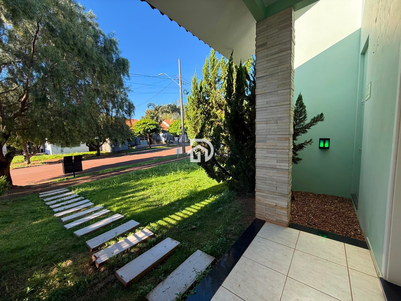 Casa por R$550.000 no Santa Cecília em Santa Helena-PR