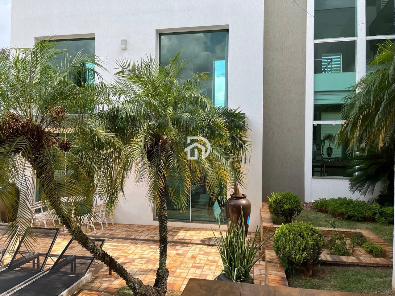 Casa com 562m² na Rua Mato Grosso