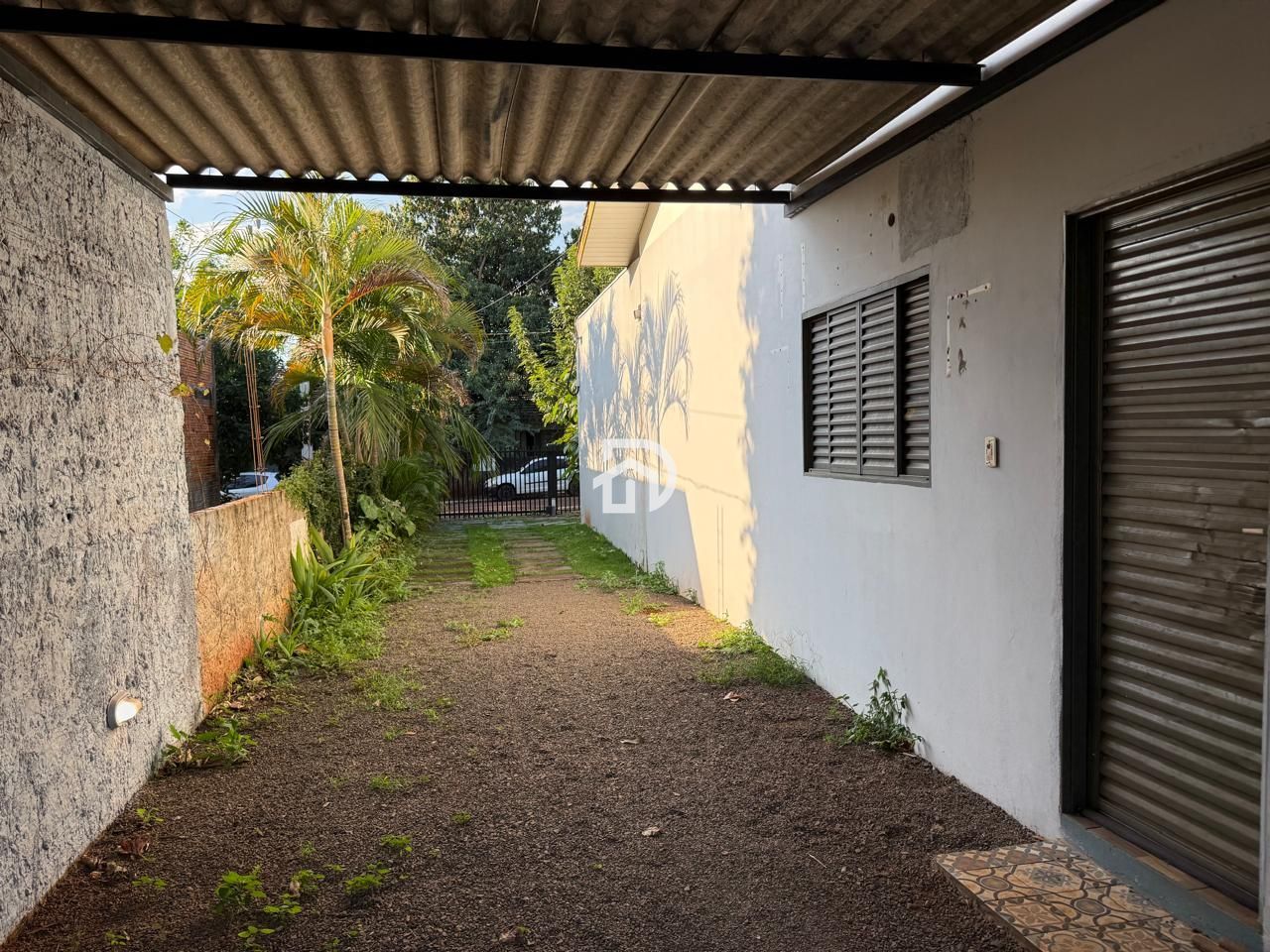 Casa com 3 Dormitórios à venda, 127 m² por R$ 480.000,00 Casa com 3 Dormitórios à venda, 127 m² por R$ 480.000,00