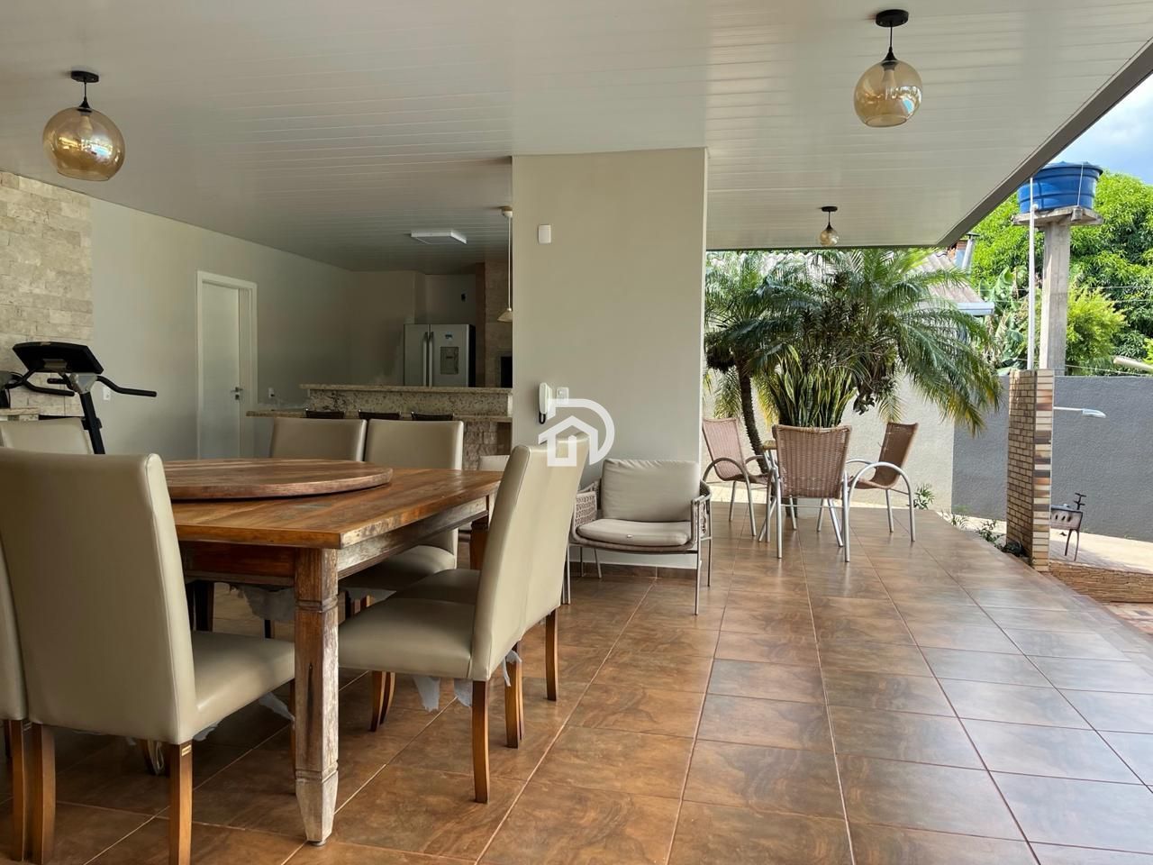 Casa com 562m² na Rua Mato Grosso