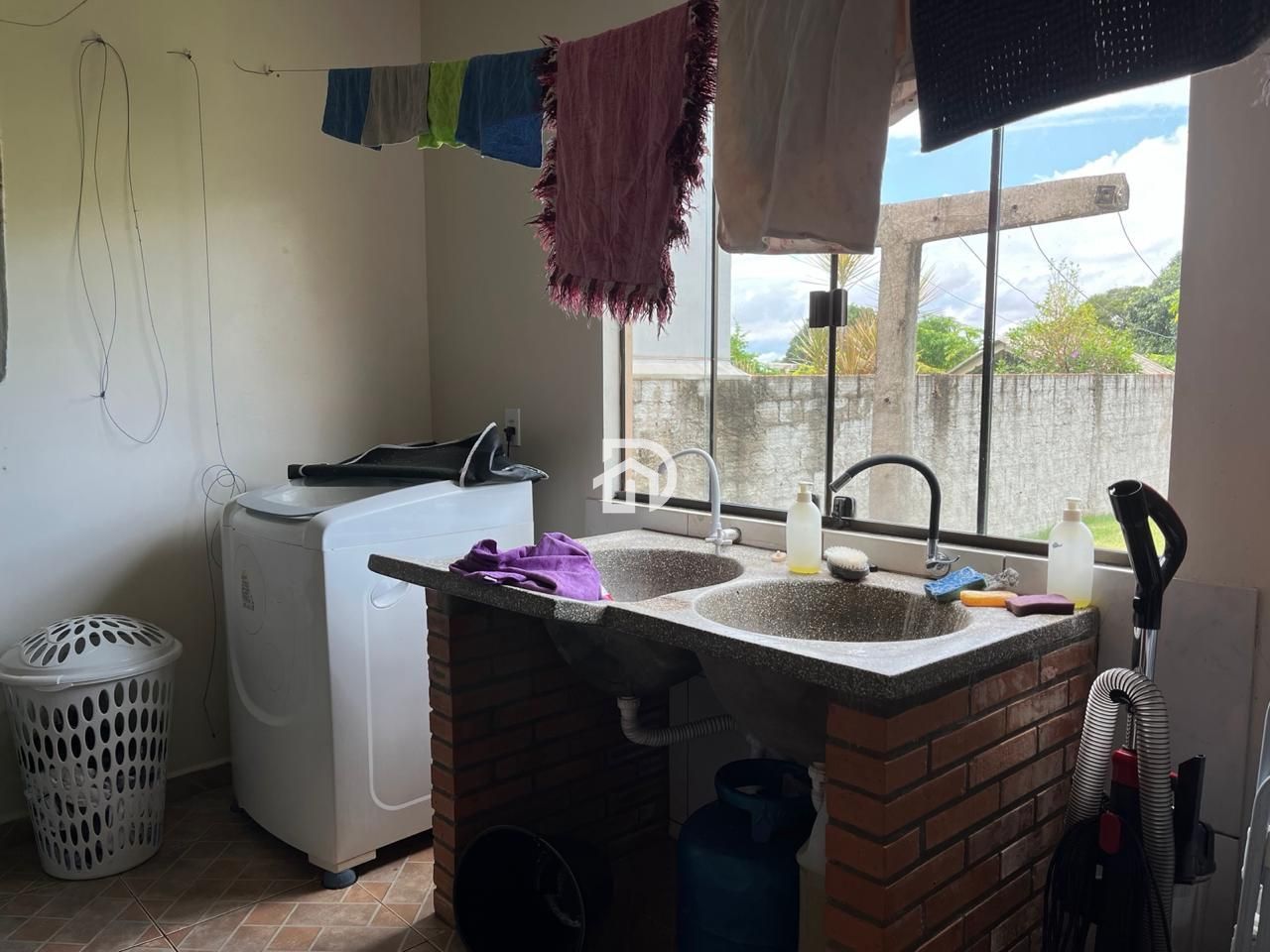 Casa por R$630.000 na Rua Santo Antonio