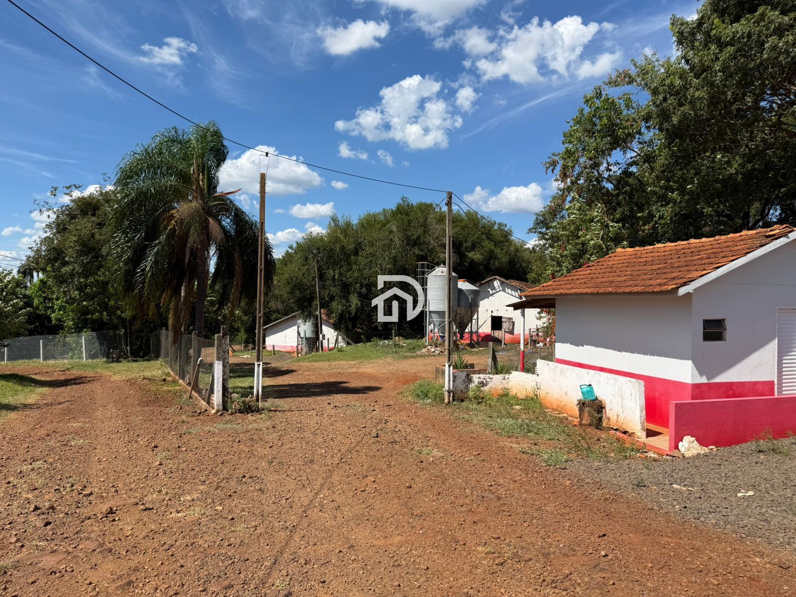 Chácara com 5 Alqueires em São Roque