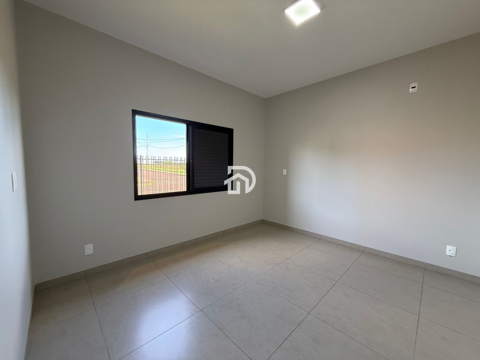 Casa nova no verona por R$490.000 em santa helena-pr