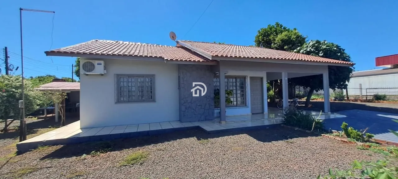 Casa com 1 Dormitórios à venda, 175 m² por R$ 650.000,00 Casa com 1 Dormitórios à venda, 175 m² por R$ 650.000,00