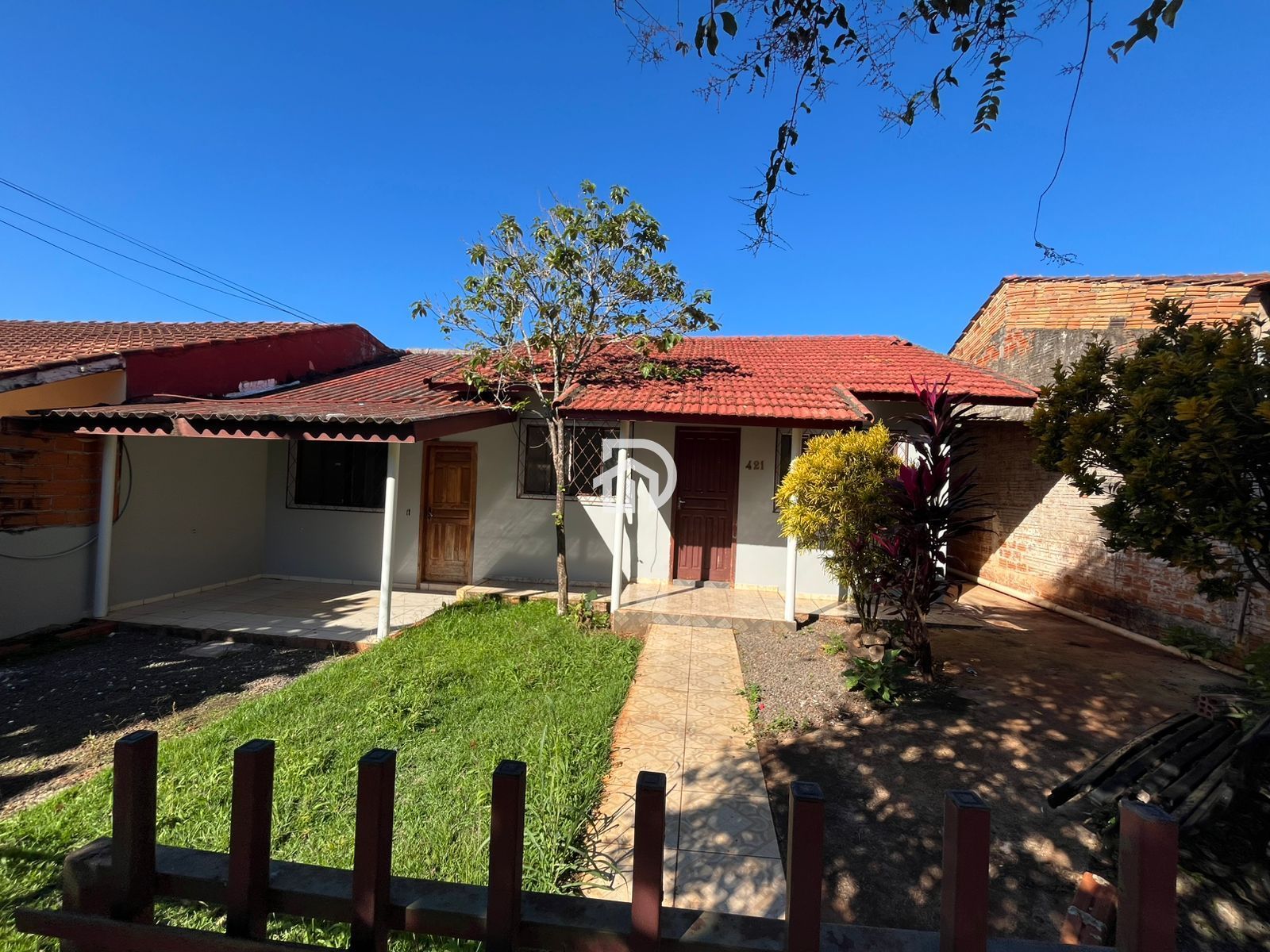 Casa a Venda por R$250.000 em Santa Helena-PR