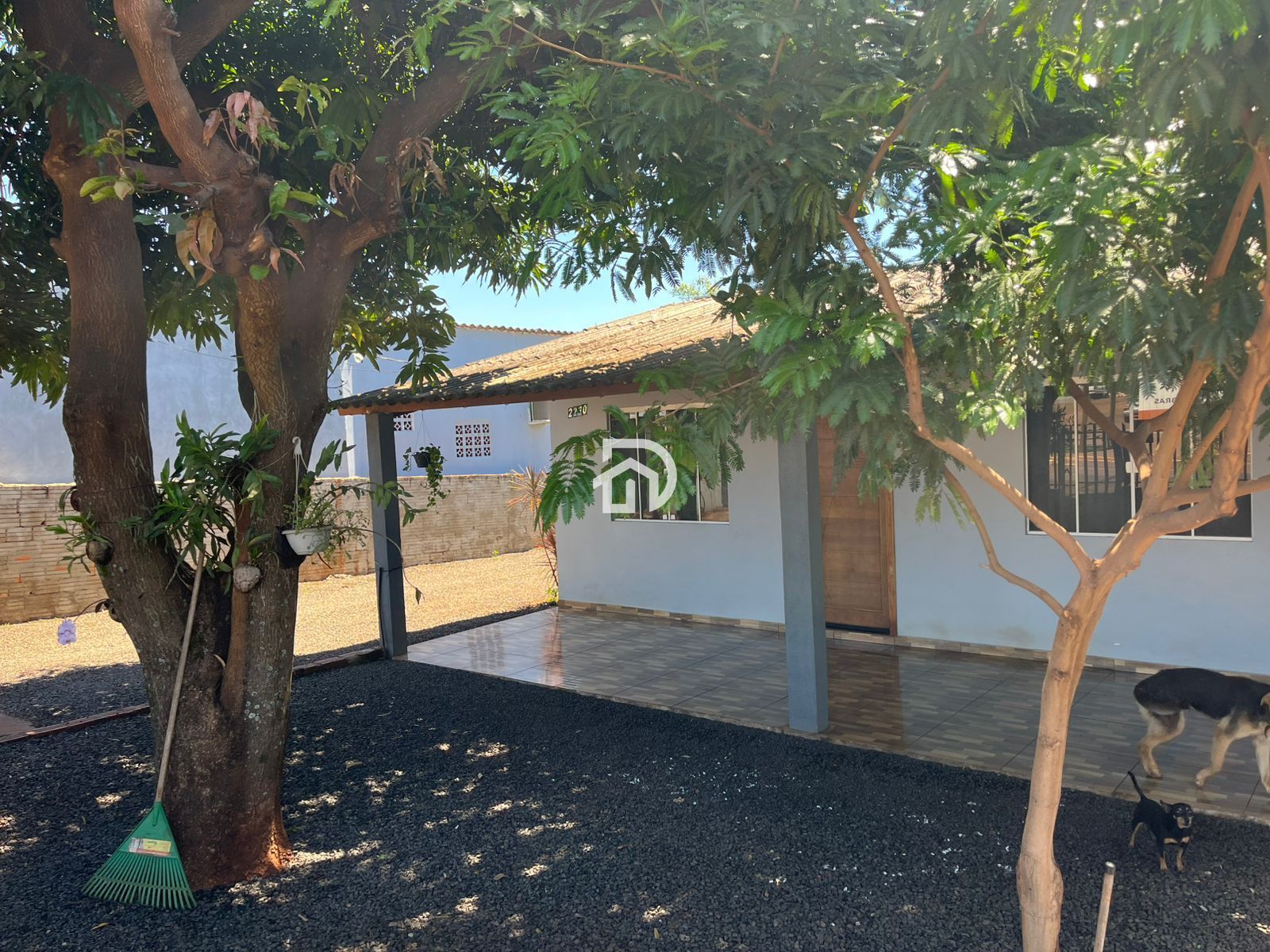 Casa na Angelo Cattani por R$520.000