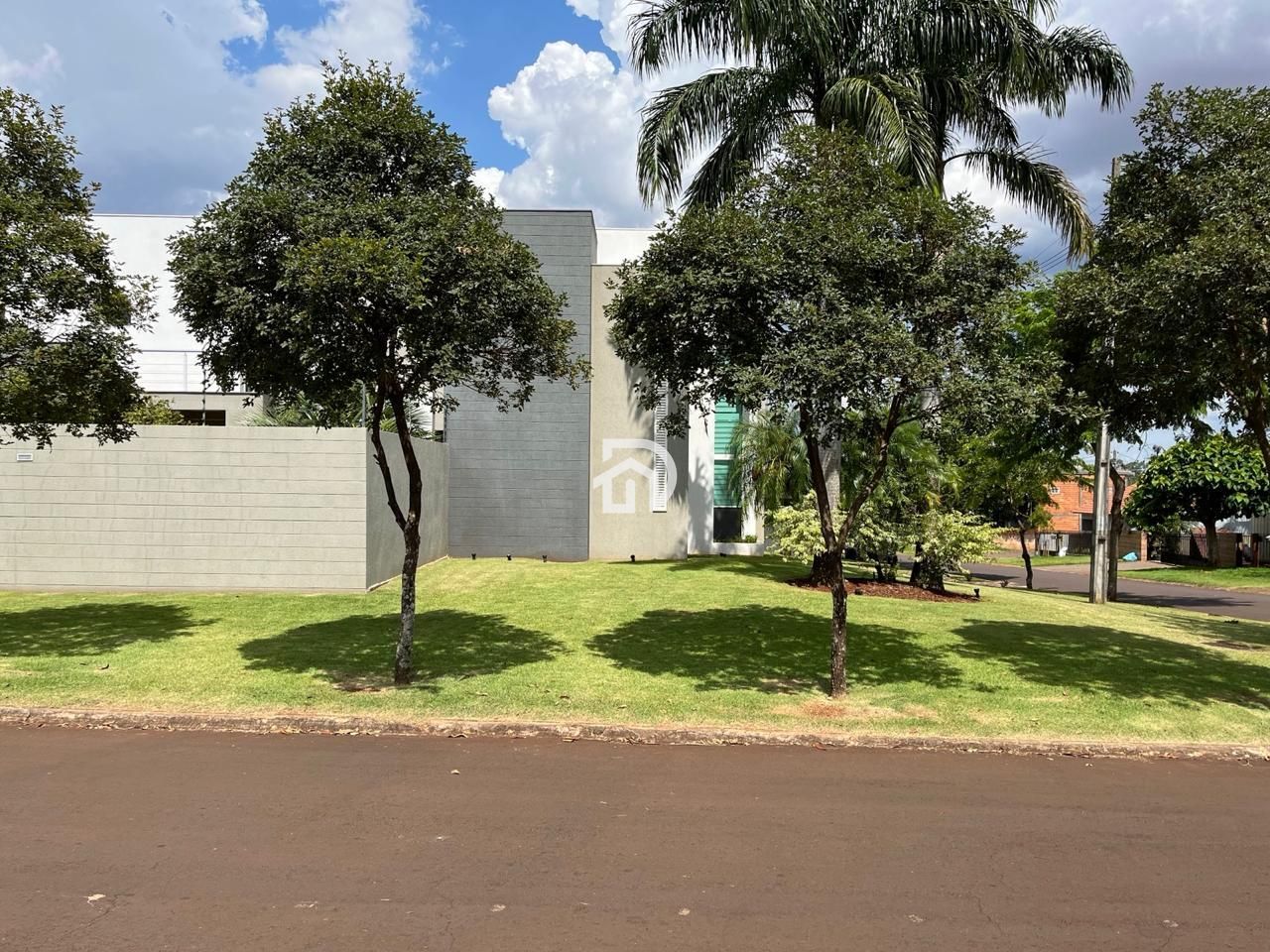 Casa com 562m² na Rua Mato Grosso