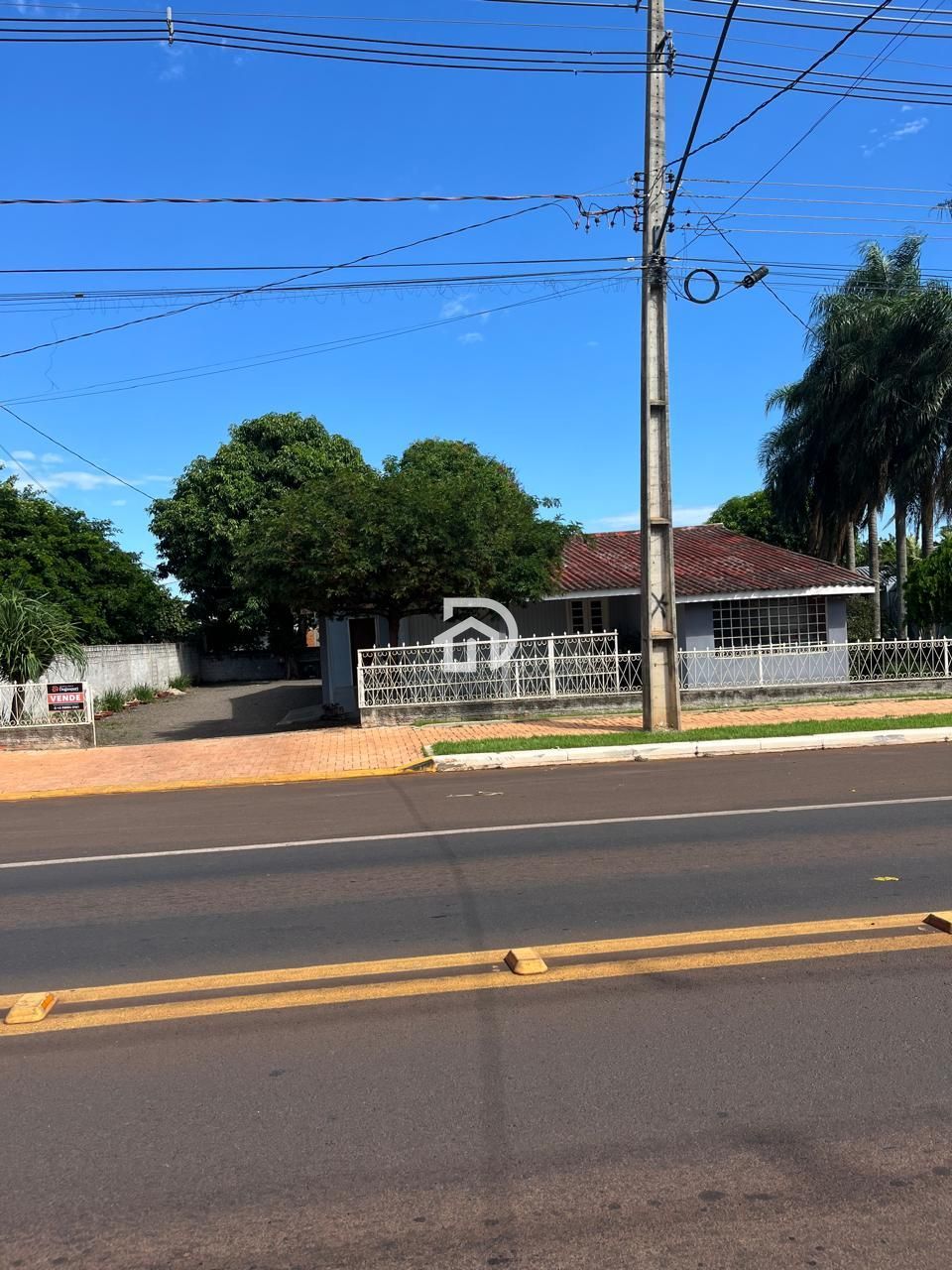 Terreno comercial com casa na esquina céu azul a venda em sa