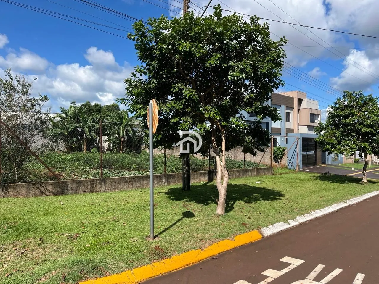 Terreno/Lote à venda, 600 m² por R$ 450.000,00 Terreno/Lote à venda, 600 m² por R$ 450.000,00