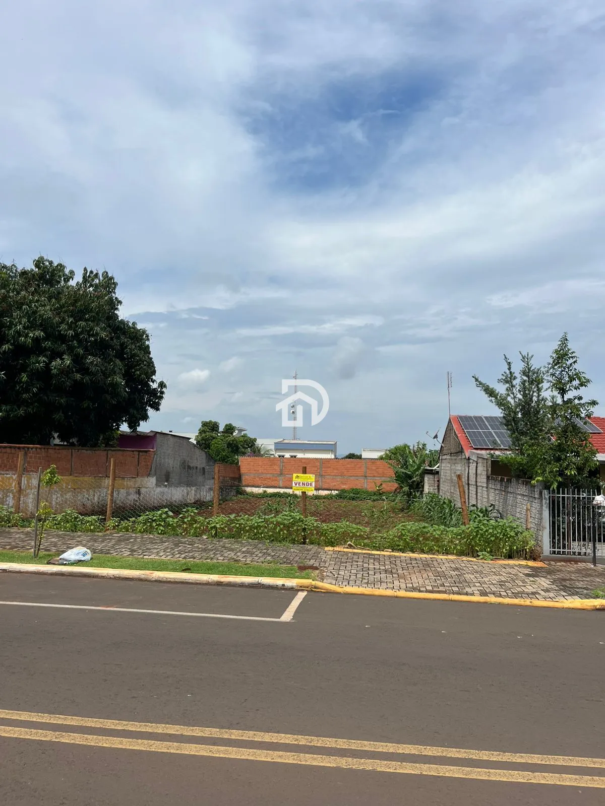 Terreno/Lote à venda  no Centro - Santa Helena, PR. Imóveis