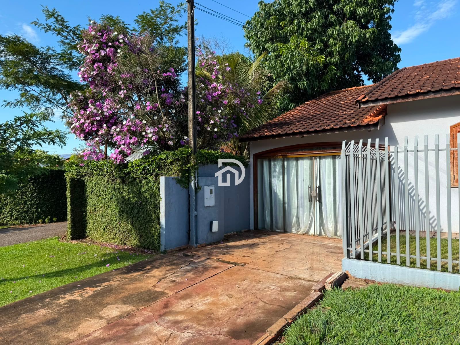 Casa à venda  no Centro - Santa Helena, PR. Imóveis