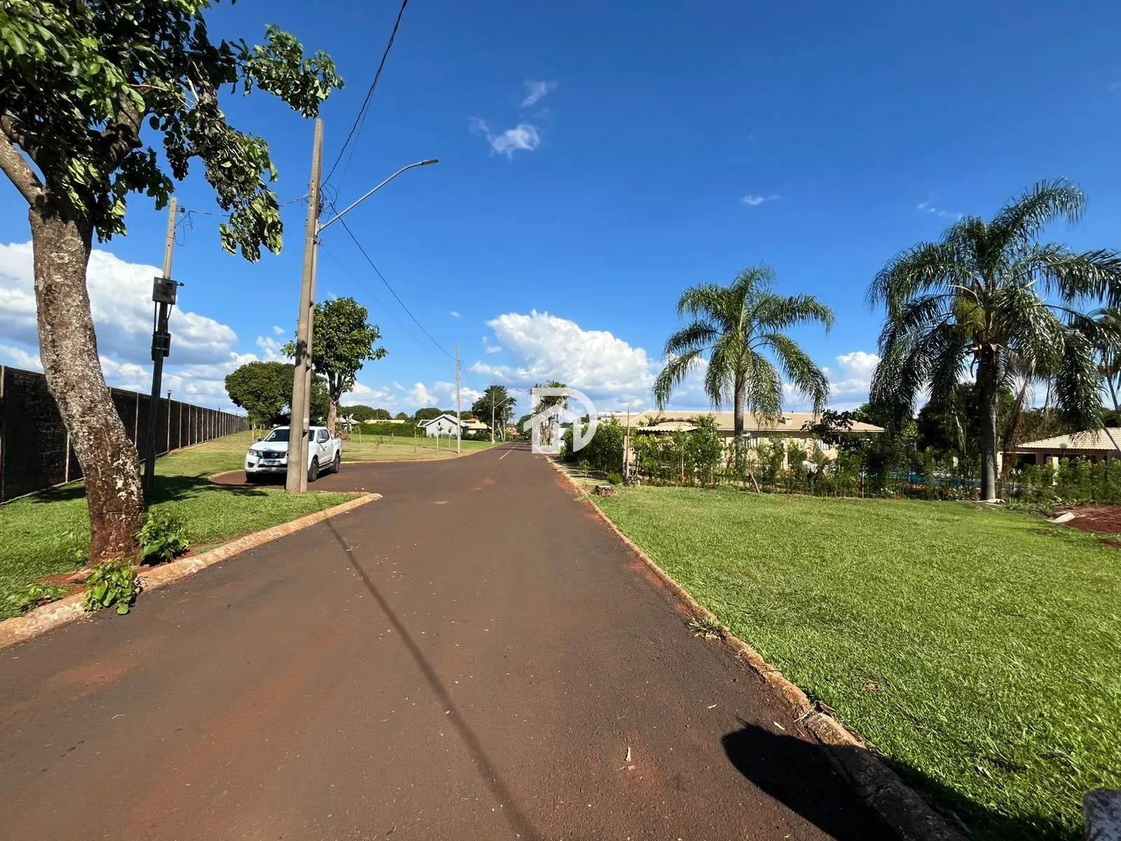 Terreno/Lote à venda  no Marinas - Santa Helena, PR. Imóveis