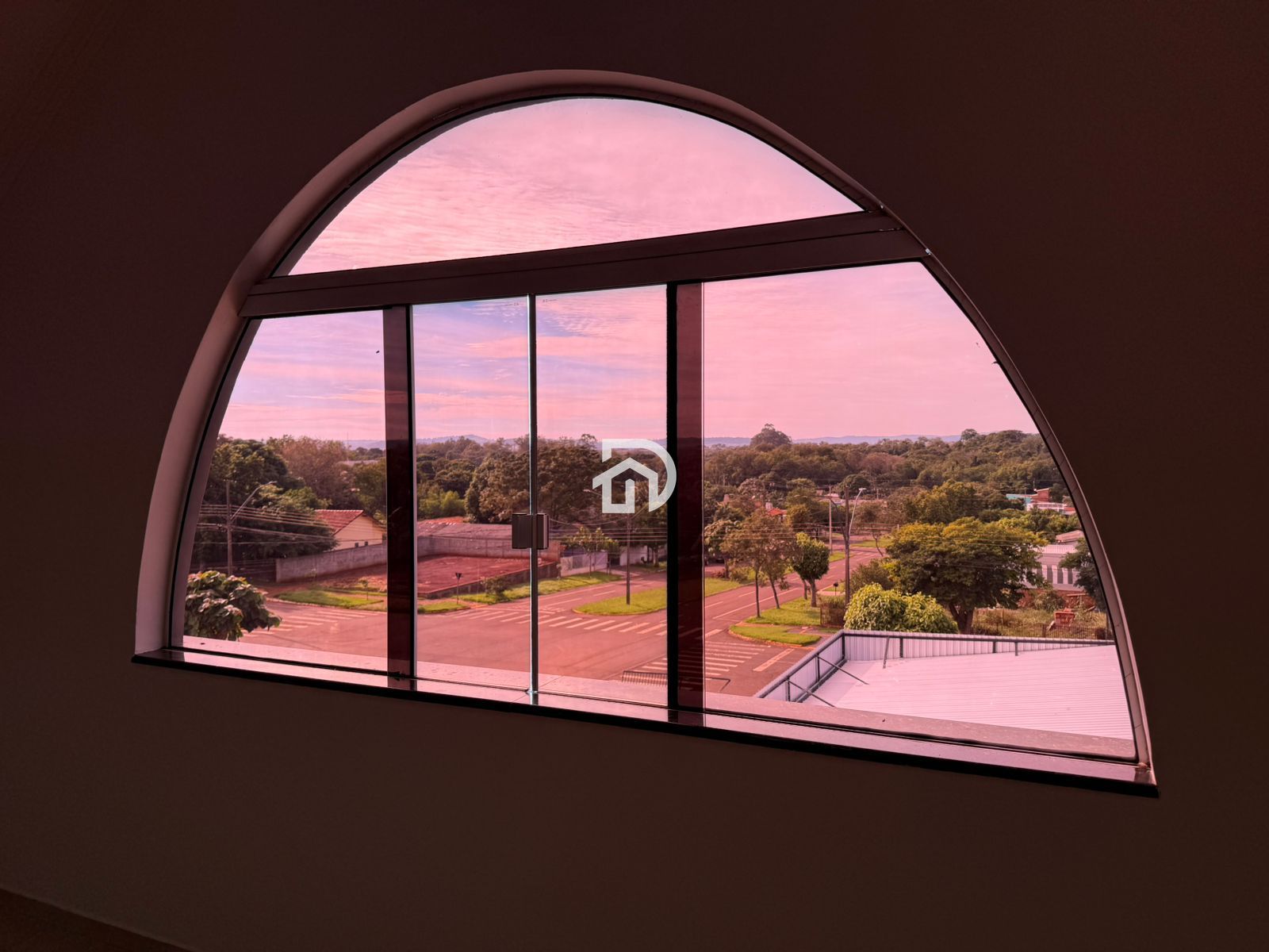 Triplex por R$1.100.000 na Av. São Paulo em Santa Helena-PR