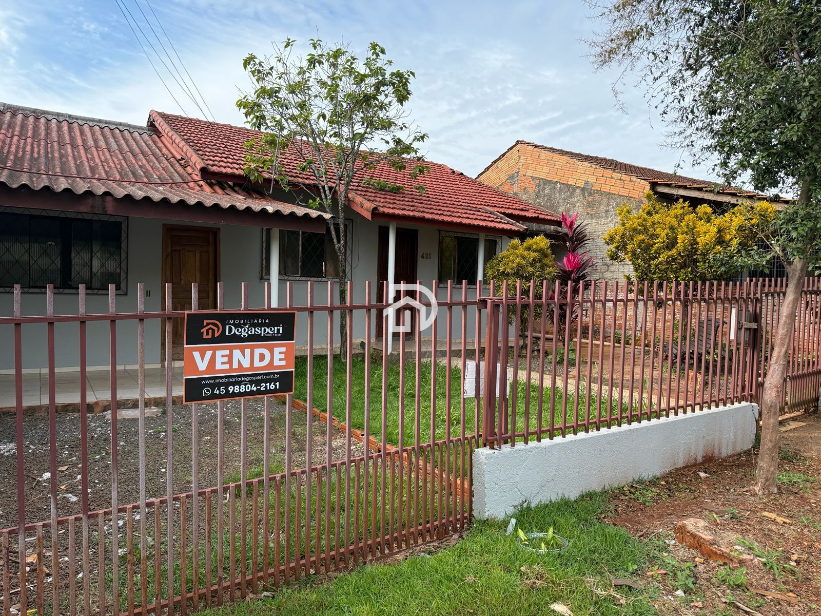 Casa a Venda por R$250.000 em Santa Helena-PR