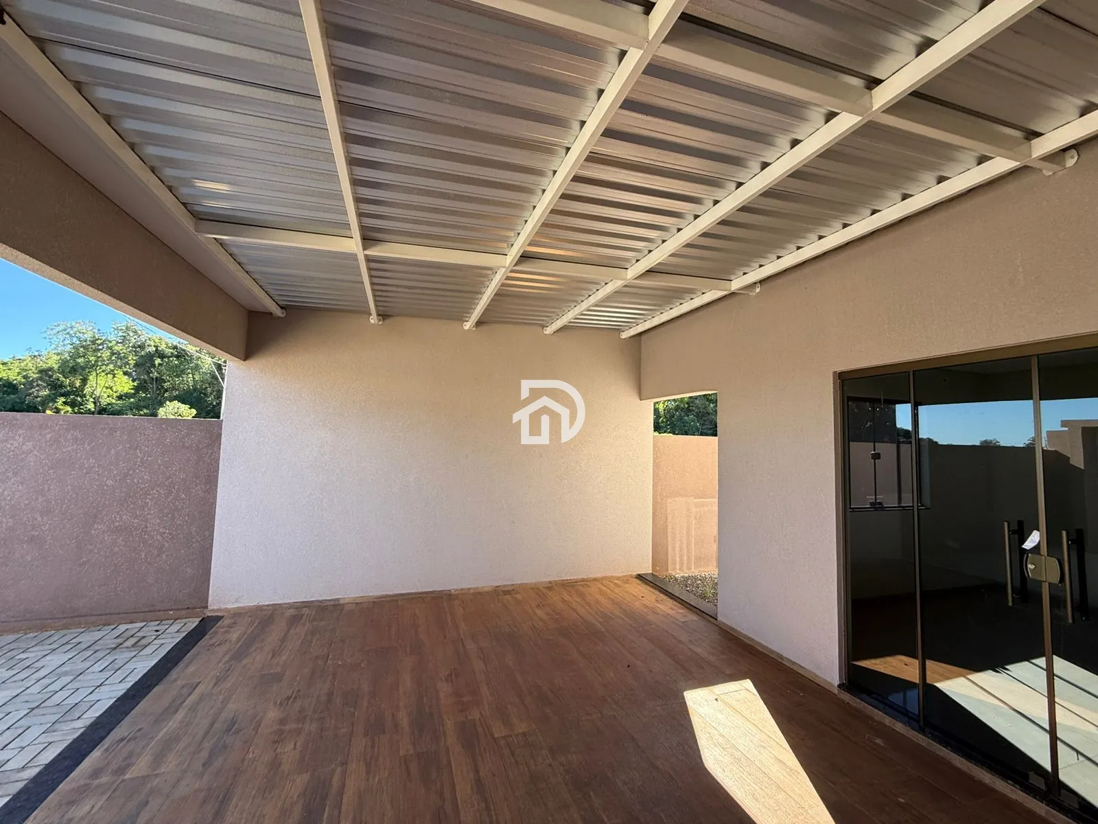 Casa com 3 Dormitórios à venda, 125 m² por R$ 750.000,00 Casa com 3 Dormitórios à venda, 125 m² por R$ 750.000,00